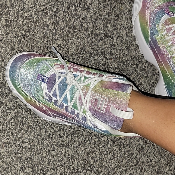 Fila shoes - Picture 4 of 14